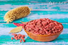 天津食堂承包告訴您秋天吃六種食物最補(bǔ)肺